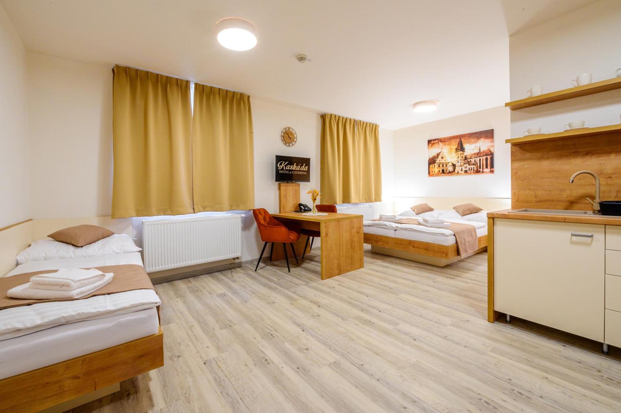 Hotel Kaskada Poprad Exterior foto